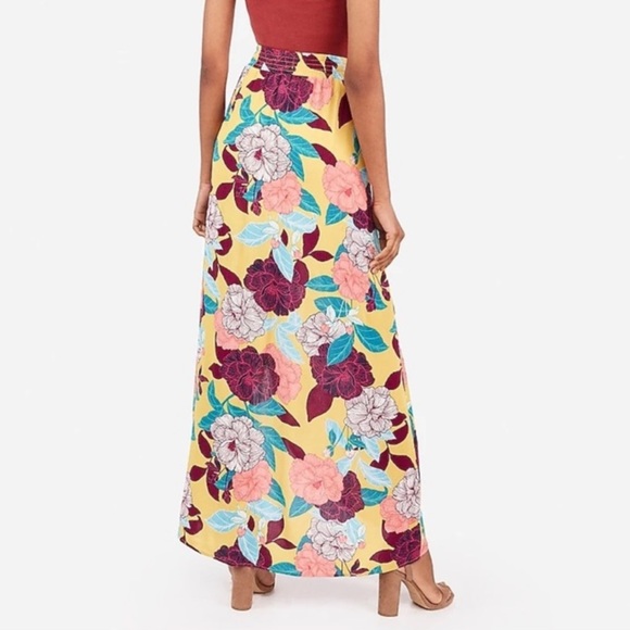 Express Tropical Floral High Low Flowly Maxi Skirt NWOT - Picture 3 of 10